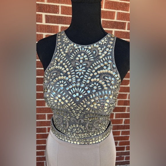 Madison James size 4 2 piece, pewter gray, worn once - Picture 2 of 3